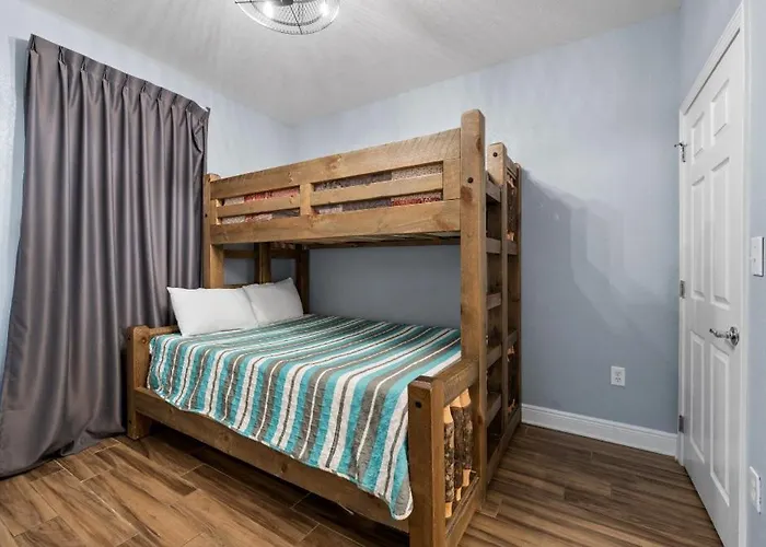 Apartment Crystal Tower 207 By Youngs Suncoast *
